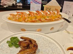 -深圳富苑皇冠假日套房酒店