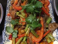 -乐山食古香跷脚牛肉