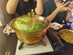 -满格嗦新疆椒麻鸡火锅.炒米粉(川大江安校区店)