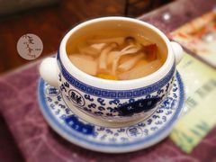 泉水竹笙菌菇汤-宁波状元楼酒店(和义路店)