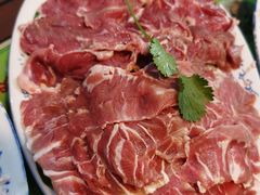 天衣無縫拚一兩肉-华哥新鲜猪精品美食