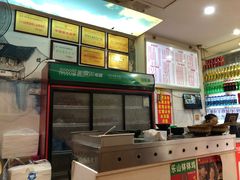 -青石桥老瓦房肥肠粉总店(青石桥总店)