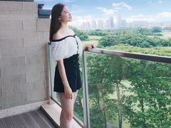 -深圳隐秀山居酒店