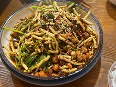 -猫爷的腔调·黔小馆(交大医学住宅区店)