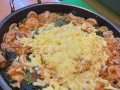五花肉泡菜锅-鱼籽村秘制拌饭(崇文门店)