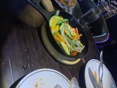 -Famous肥猫墨西哥音乐餐吧(五棵松华熙LIVE店)