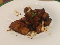 -沁香庭中餐厅·川粤菜(重庆高新假日酒店)