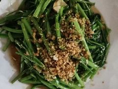 -班赞海鲜市场胖阿姨加工点