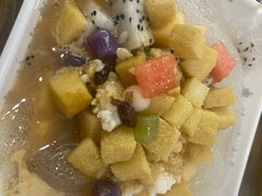 -串妹花式冰粉(乐山总店)