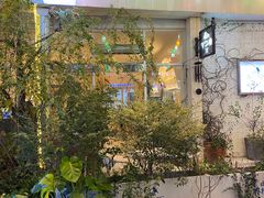 -春树下·树屋花房西餐厅(罍街AS1980店)