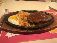 -菲滋意式休闲餐厅(北仑银泰城店)
