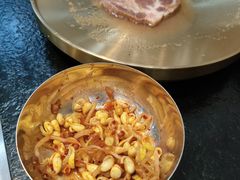 -臻牛烤肉