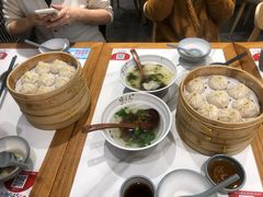 -馋三尺蟹粉小笼(人民广场店)