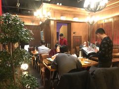 大堂-颐和•海鲜砂锅粥•啫啫煲(奥林匹克广场店)
