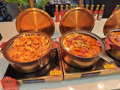-四囍码头海鲜烧烤自助火锅(外滩南京东路悦荟广场店)