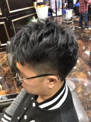 点击看大图 -八佰伴8008星级形象店