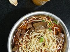 -薛记襄阳香辣牛肉面(平安路店)