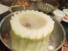 -得意咚瓜·顺德鱼生·冬瓜火锅(深圳首店)