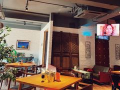-JINNS锦时 steak&pizza(浸信会礼拜堂旧址店)