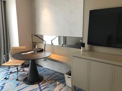 -上海漕河泾万丽酒店