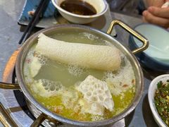 -上隐水产海鲜刺身自助餐(淮海百盛店)