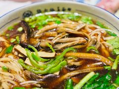 -镇南锅盖面馆(解放路店)