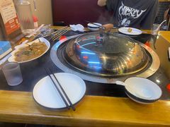 -炖四方东北铁锅炖·烧烤小龙虾(中豪国际店)