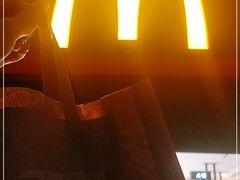 -麦当劳(百联西郊购物中心店)