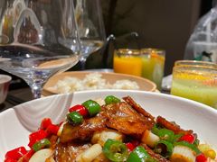 -海派悦庭·海胆烧麦·新融合菜(凯德广场店)