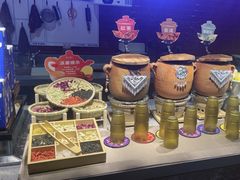 -芝小官毛肚火锅海鲜自助(淮安清江浦区新亚店)