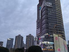 -观音桥步行街