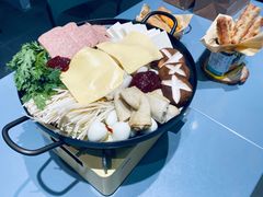 韩式部队锅-chicken plus韩国炸鸡(城阳店)