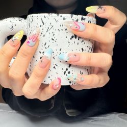 -UGIRL有个美甲