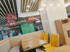 -德克士(场中路店)