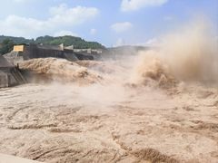-黄河小浪底水利枢纽风景区