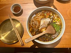 小锅米线-SHAN山(前滩太古里店)