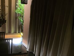 -泰·菩提树下[泰式按摩x精油SPAx肩颈头疗](新景店)