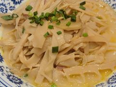 鸡汁脆竹笋-聚丰园•湖鲜餐厅(阿红私房菜梅石路店)