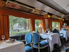 -火车头法国西餐厅