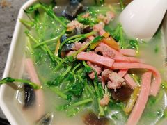 -虾胡闹龙虾馆(湄南河店)