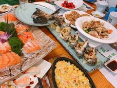 -青瓦餐厅·生鱼片·韩园烤肉(西塔店)