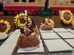 -咖啡苑自助餐厅·中国大饭店