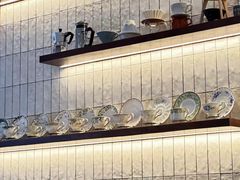 -Café Monson