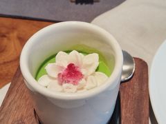 一朵千娇照水白莲-蘇锦宴·淮扬菜烤鸭·小院(三元桥霄云路店)