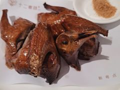中山妙龄乳鸽-十二粤味·顺德菜·烧鹅点心(五四广场店)