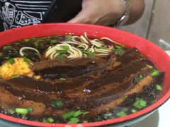 -小龙大肉面馆