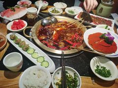 -潮火锅·麻辣牛肉火锅(观音桥方圆·LIVE店)