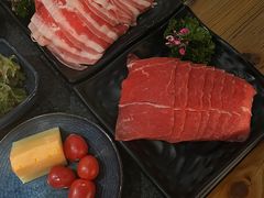 -湊湊火锅·茶憩(南京东路悦荟店)