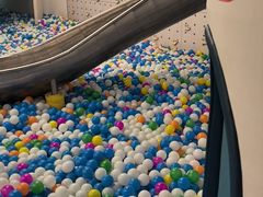 -涨巢·潮玩水疗局