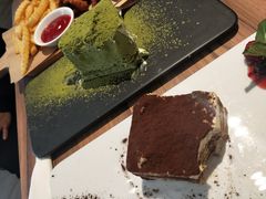 -必胜客(格尔木华兴店)